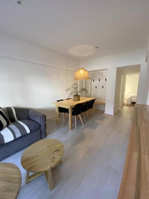 Departamento Avellaneda y Alem - Two-Bedroom Apartment - 1