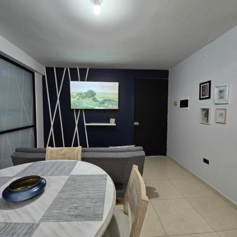Apartamentos Privados de 3H y 2H a 5m del Aeropuerto, 20 minutos del Parque del Cafe y Centro de Armenia con 4 Piscinas, 3 Jacuzzi, Sauna By Molca - Apartamento de 3 dormitorios - 46