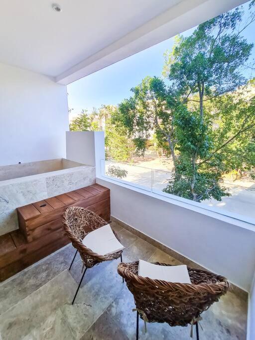 Beach Access Sunrise Condo private pool fast wifi - One-Bedroom Apartment - 6