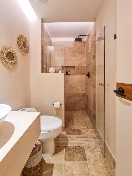 Beach Access Sunrise Condo private pool fast wifi - One-Bedroom Apartment - 34