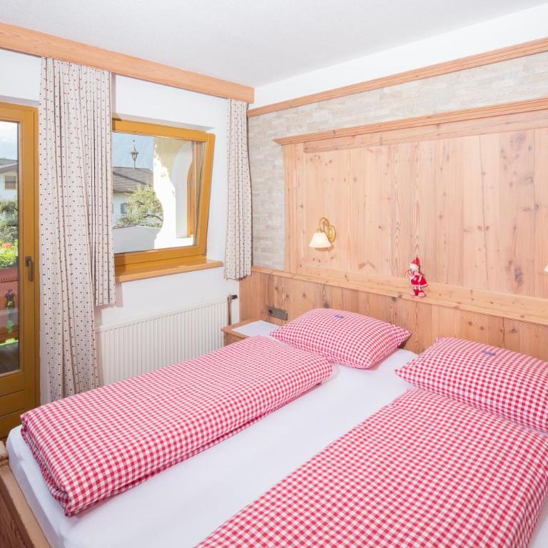 Landhaus Greil - Studio-Apartment mit Balkon - 7