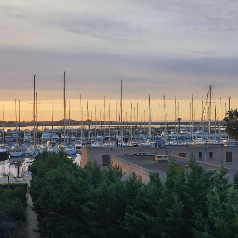 Charmant Duplex, Ambiance Nature avec vue sur les bateaux - Appartement 2 Chambres - 21