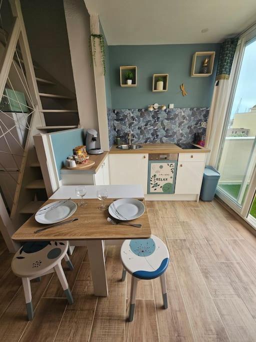Charmant Duplex, Ambiance Nature avec vue sur les bateaux - Appartement 2 Chambres - 32