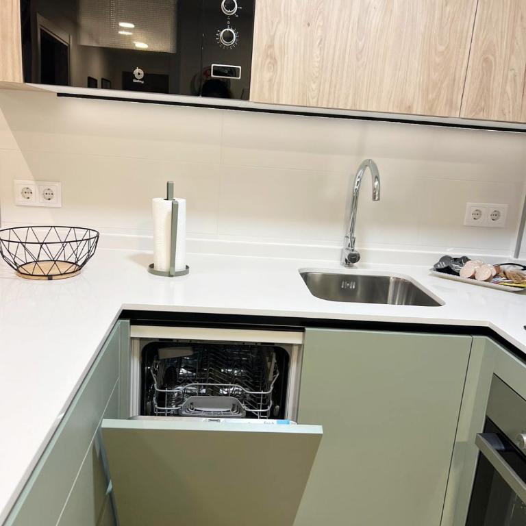 La Mamá Estefanía - Two-Bedroom Apartment - 7