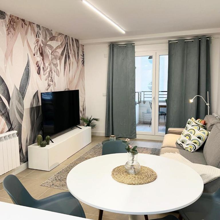 La Mamá Estefanía - Two-Bedroom Apartment - 1