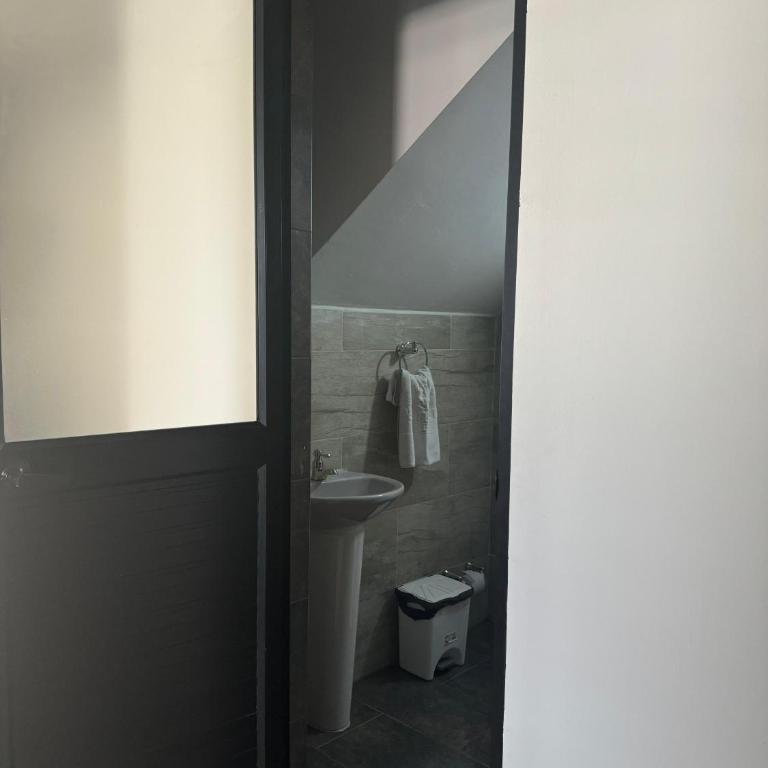 Apartaestudio amoblado barrio la pradera - Apartamento de 1 dormitorio - 2