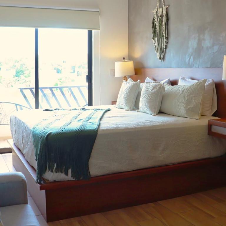 Sunset Kin Beach Apartments - Estudio con balcón - 22