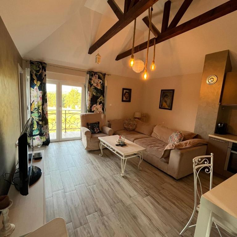 Apartman Jana 4 - Apartman sa 3 Spavaće Sobe - 1