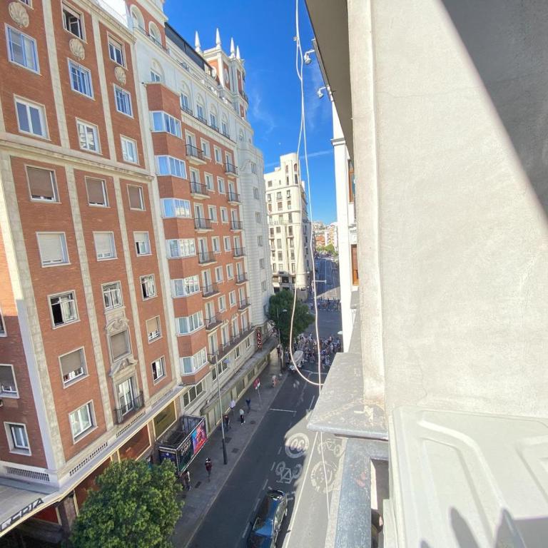 ESTUDIOS GRAN VÍA - One-Bedroom Apartment - 26