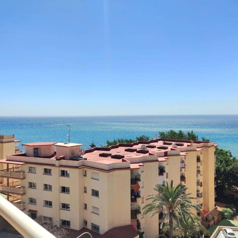 Apartamento moderno con vistas al mar, piscina & parking - One-Bedroom Apartment - 6