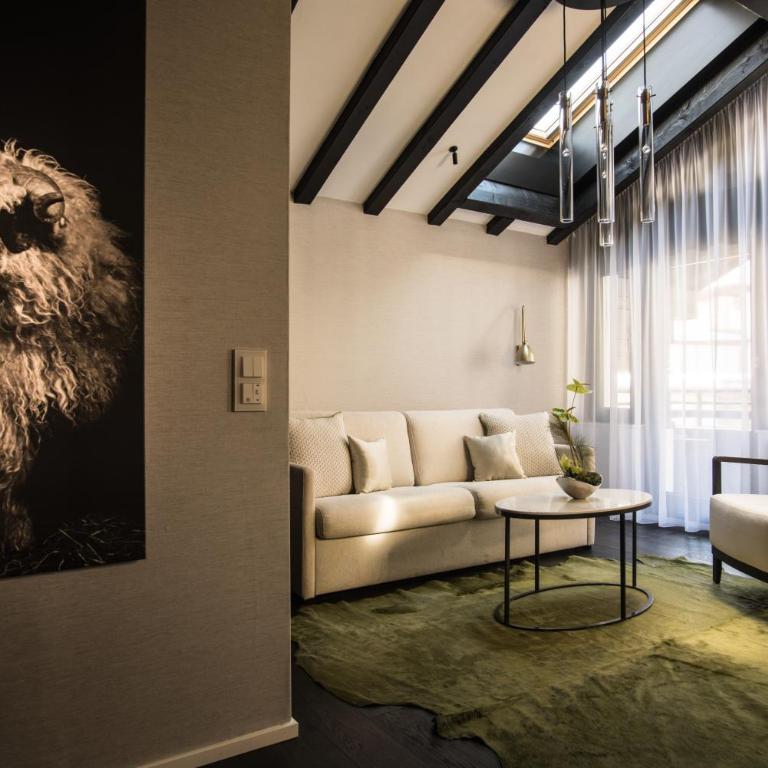Wellness Hotel Alpenhof - Design Junior Suite - 1