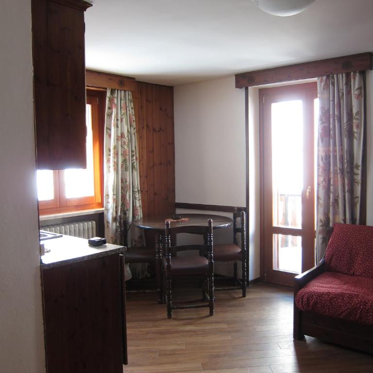 Residence Castelli - Appartamento con 2 Camere da Letto - 5