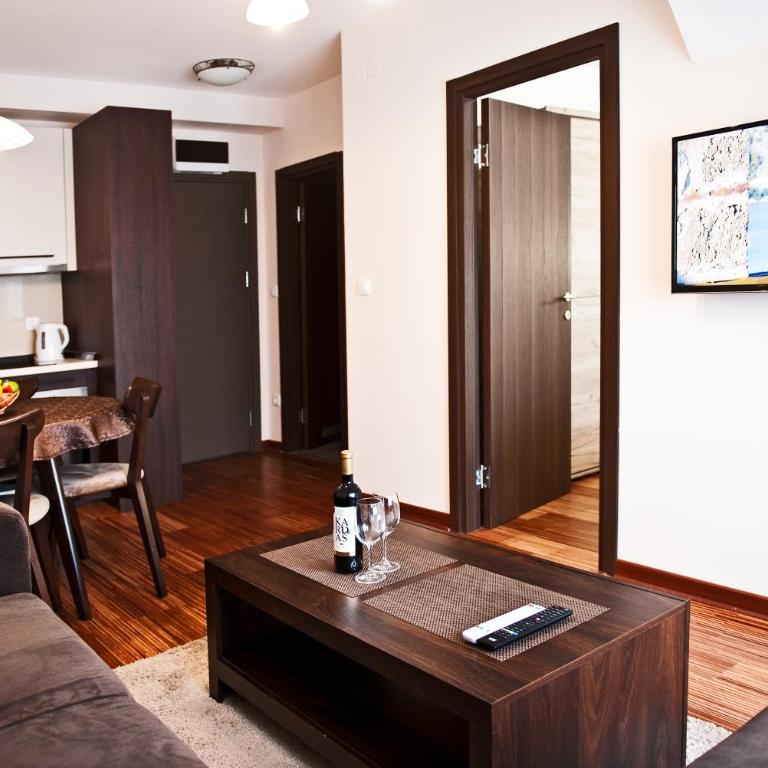 Apartman Maximus Kraljevi Čardaci - Apartman sa 1 Spavaćom Sobom - 2