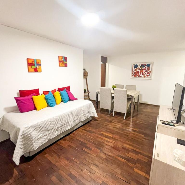 Departamento en NUEVA CÓRDOBA a cuadras de Plaza España y del consulado español - Apartamento de 1 dormitorio - 2