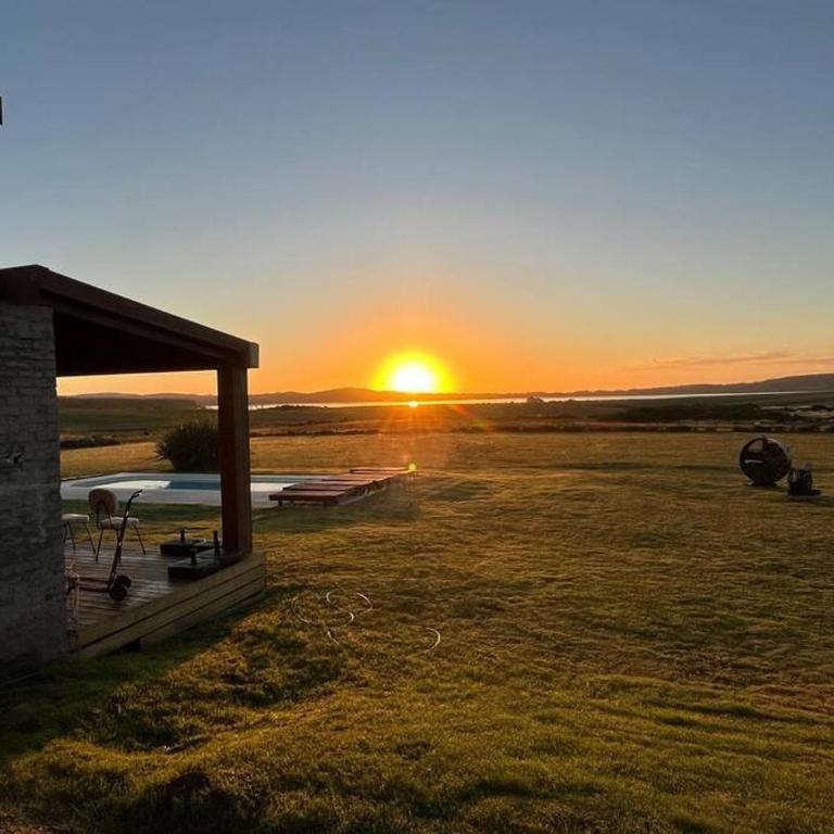 Chacra para 13! A 20min Punta del Este - Starlink - Five-Bedroom House - 1