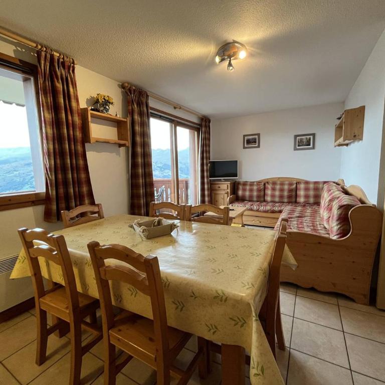 Appartement cosy 3 pièces, 6 pers, balcon, proche pistes et centre, animaux admis - Appartement 1 Chambre - 7