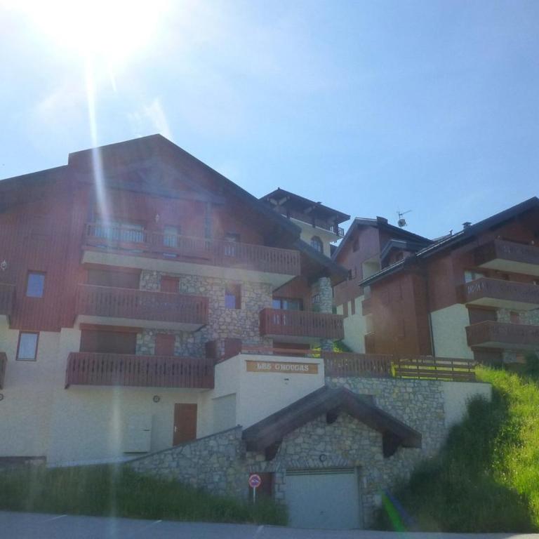 Appartement cosy 3 pièces, 6 pers, balcon, proche pistes et centre, animaux admis - Appartement 1 Chambre - 11