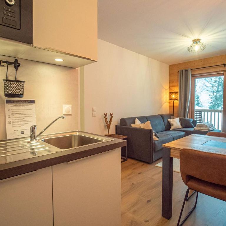 Valmorel: Appt 6 pers, 2 ch, parking, wifi, skis aux pieds - FR-1-356-511 - Apartamento - 6