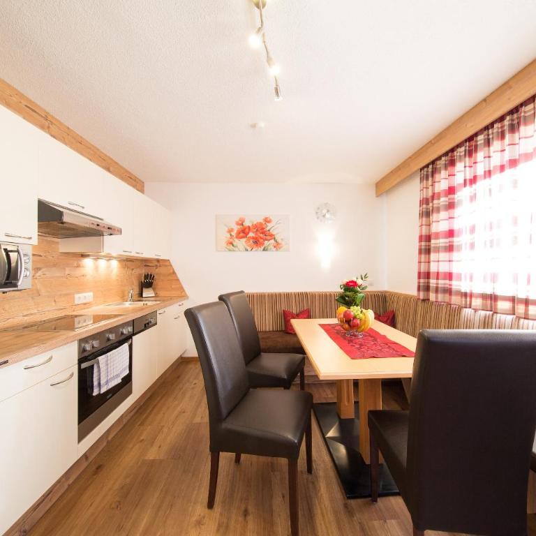 Gästehaus Falkner Ignaz - Standard Apartment mit 2 Schlafzimmern und Balkon - 8
