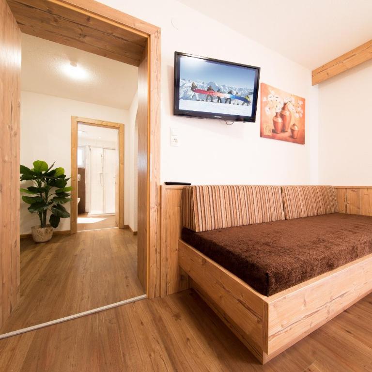 Gästehaus Falkner Ignaz - Standard Apartment mit 2 Schlafzimmern und Balkon - 1