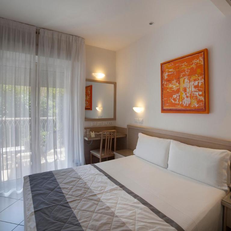 Hotel Gala - Standard Double or Twin Room - 3