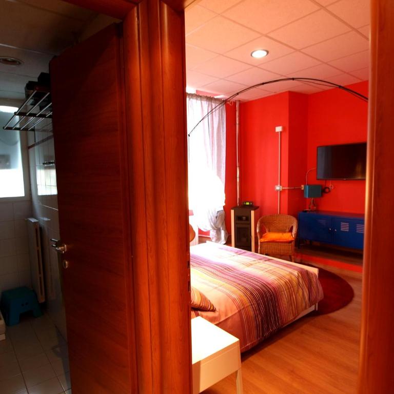 Andres Guest House Sanremo - Camera Matrimoniale con Bagno Privato - 2