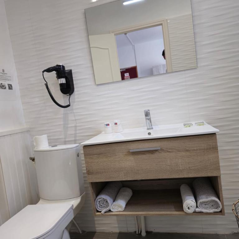Hôtel L'Alsace Gare-Sncf - Chambre Lits Jumeaux Supérieure - 11