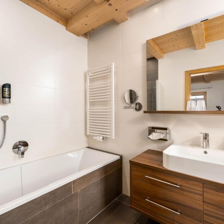 Hotel Pfeiferhof - Suite con 2 Camere da Letto - 5