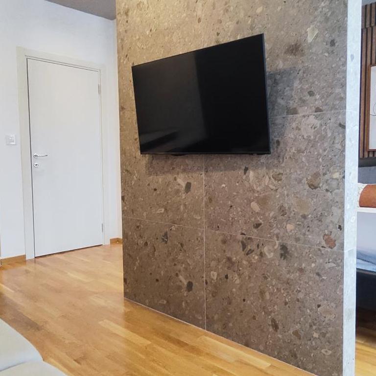 Elegant Apartment with Urban Charm - Apartman sa 1 Spavaćom Sobom - 4