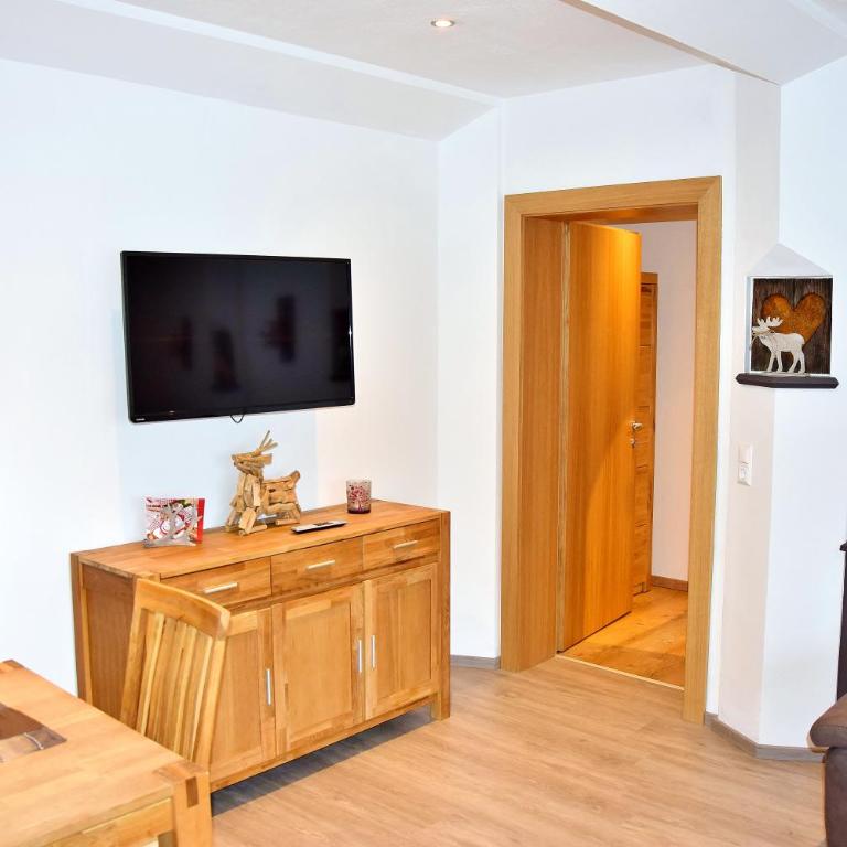 Tennladen Apartments - Apartment mit Terrasse - 42