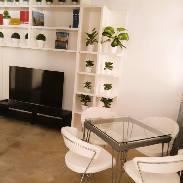 San Cosimato cozy flat - Two-Bedroom Apartment - 5