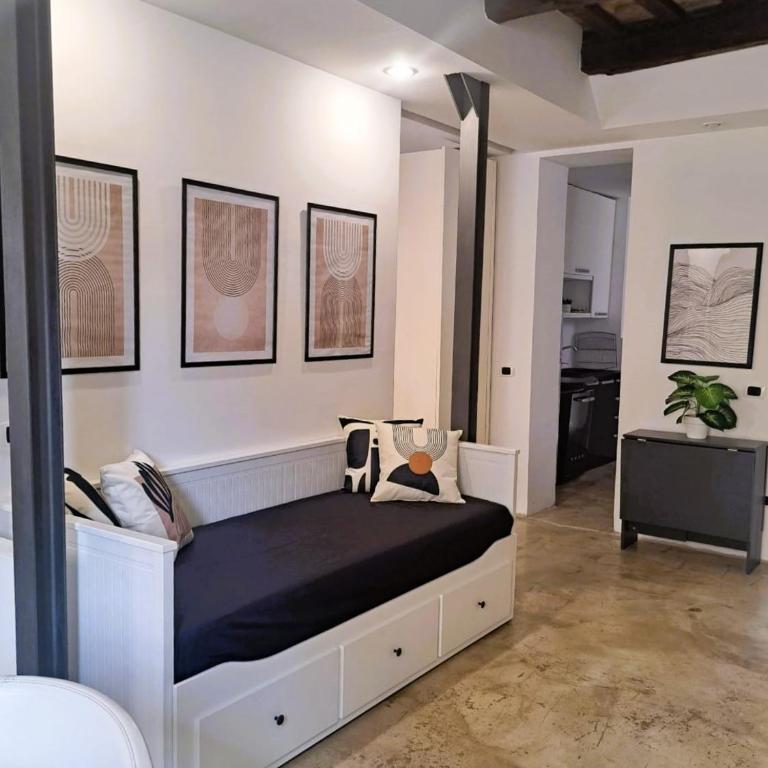 San Cosimato cozy flat - Two-Bedroom Apartment - 4