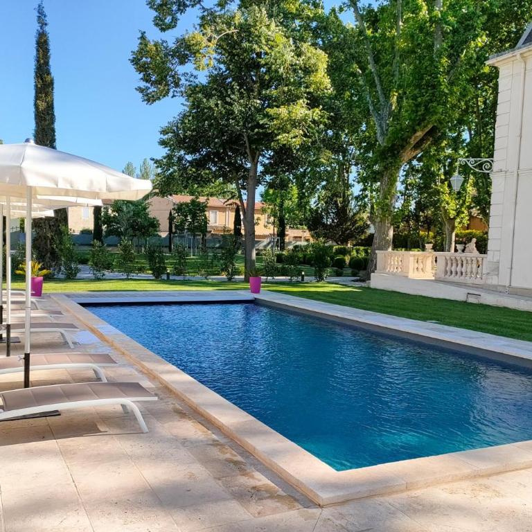 Les Frênes en Provence - Maison 6 Chambres - 17