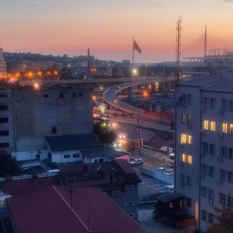 Blue Sparrow, city center studio - Studio - 56