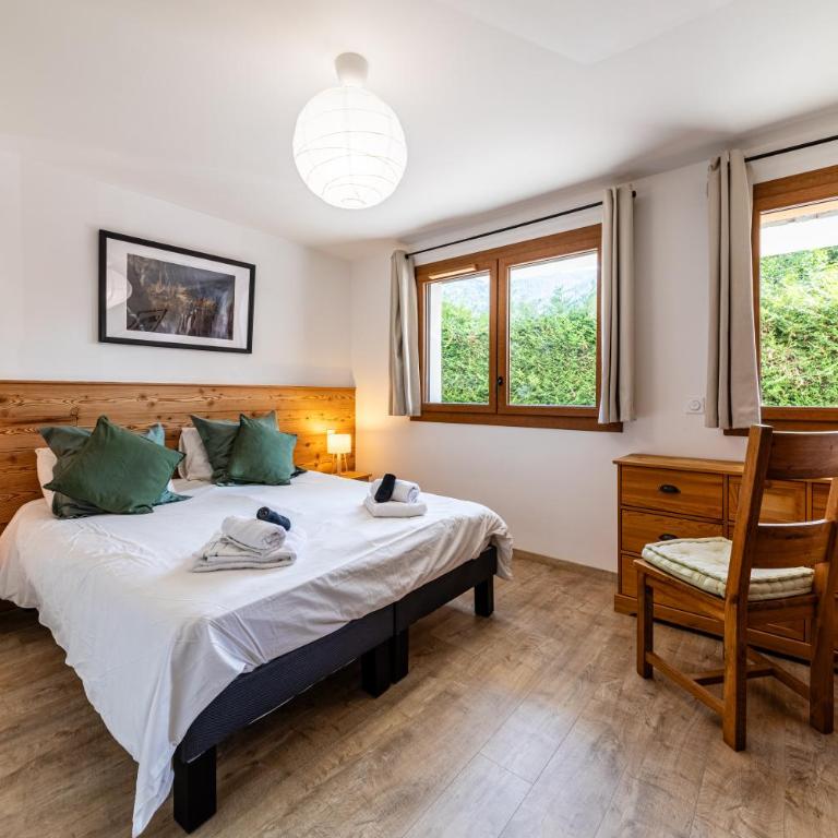 Chalet Rivendell, Morzine sleeps 10 with garage - Chalet - 15