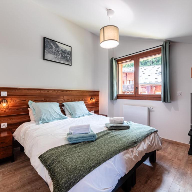 Chalet Rivendell, Morzine sleeps 10 with garage - Chalet - 34