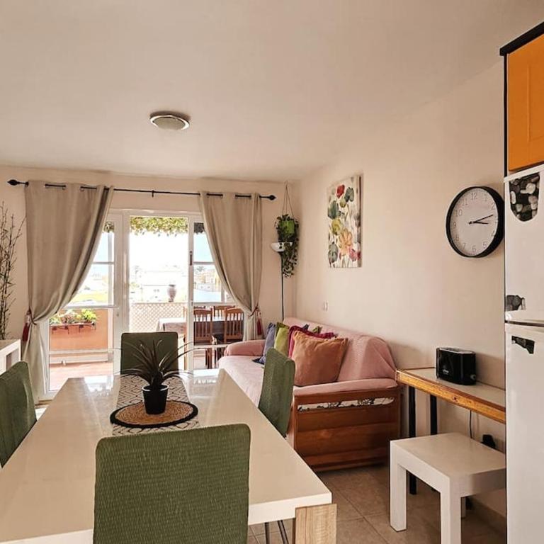 Esmeralda Sunny Relax - One-Bedroom Apartment - 3