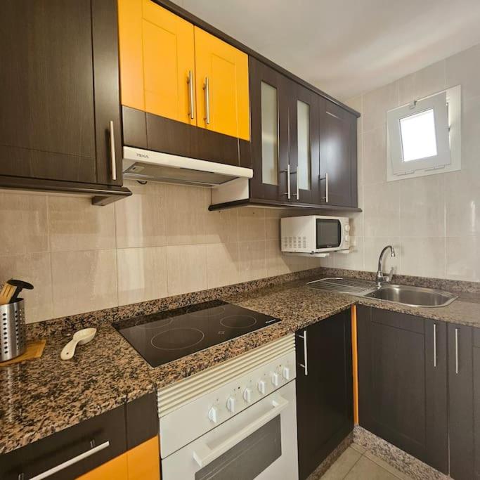 Esmeralda Sunny Relax - One-Bedroom Apartment - 19