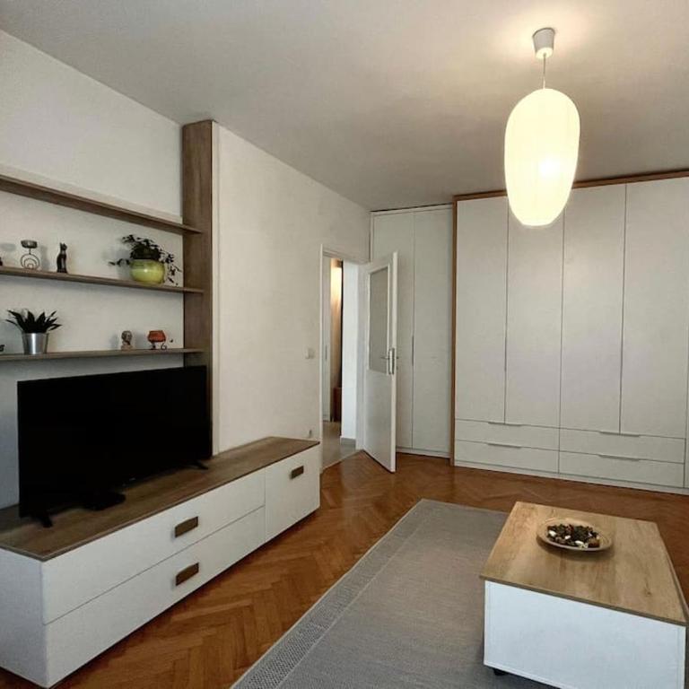 City center apartment - Apartman sa 2 Spavaće Sobe - 2