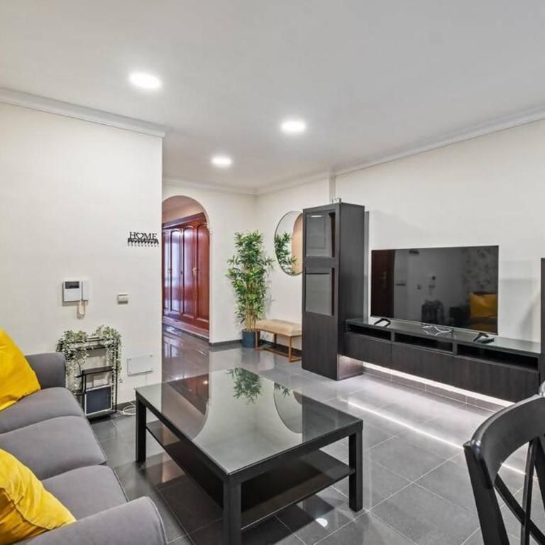 Piso en Atarazanas - Apartamento de 3 dormitorios - 3
