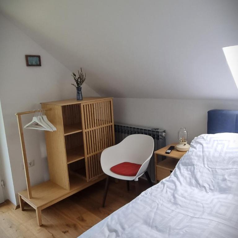 Apartments in Graz - Deluxe Doppelzimmer mit Balkon - 4