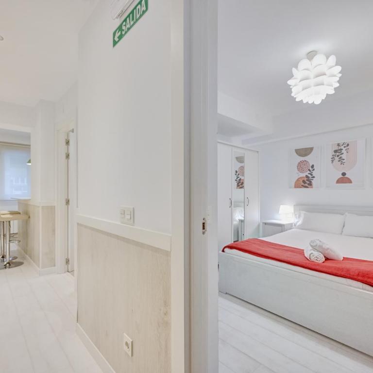 Apartamento Sandoval by Clabao - Two-Bedroom Apartment - 23