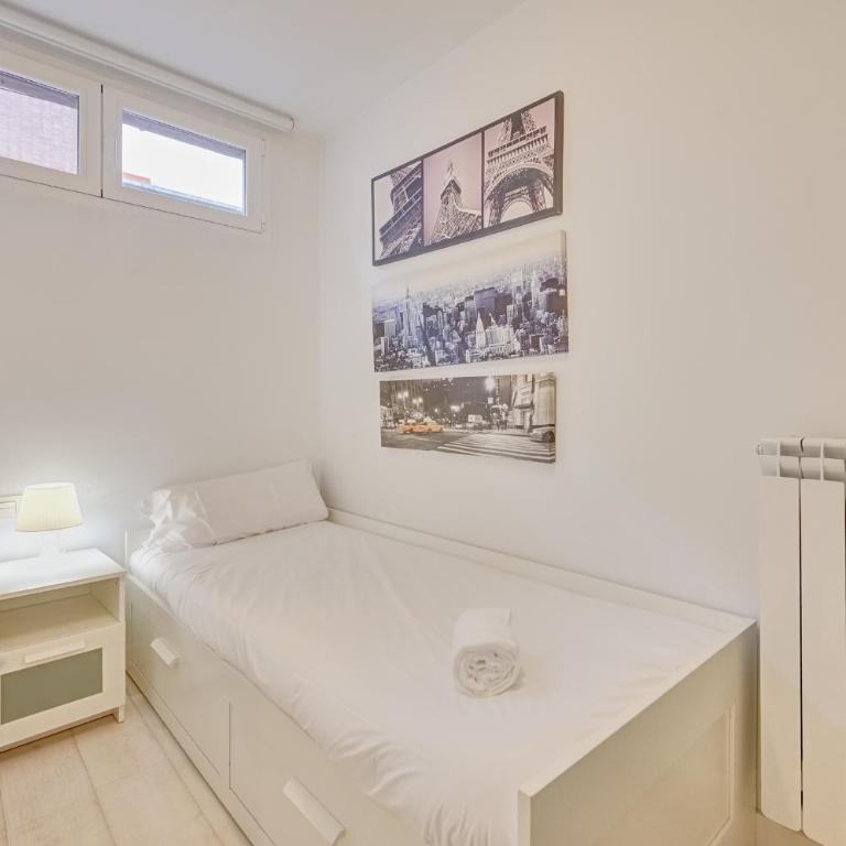 Apartamento Sandoval by Clabao - Two-Bedroom Apartment - 19