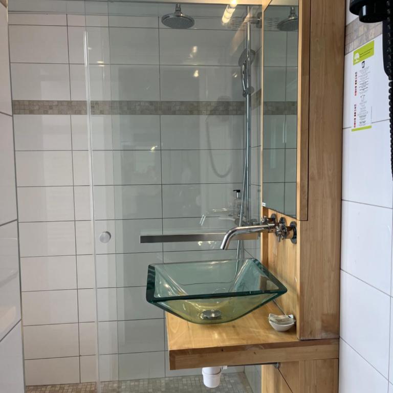Lion d'Or Paris Suites - Studio Triple Standard - 2