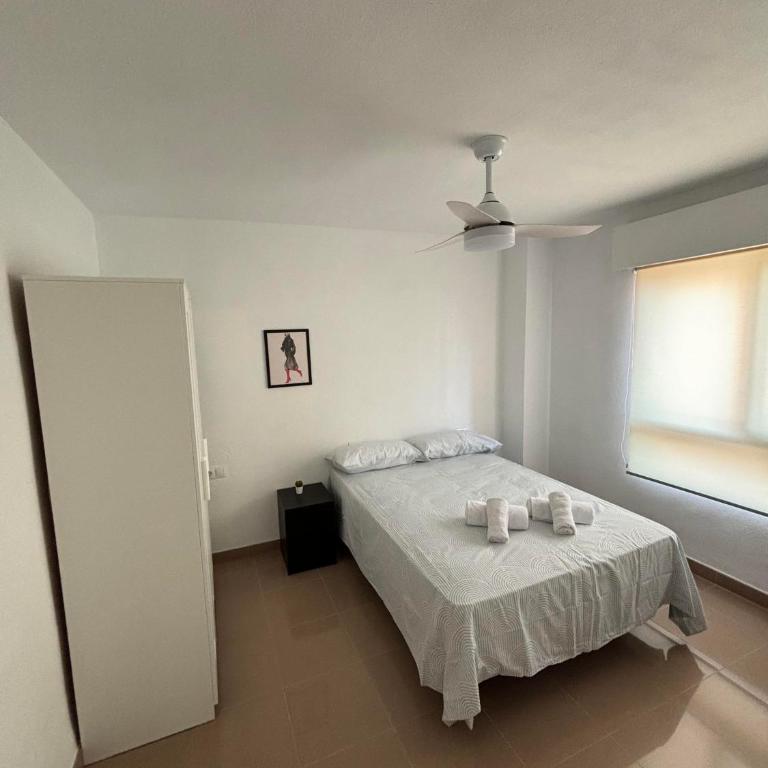 Piso céntrico con parking privado y terraza super - Apartamento - 16