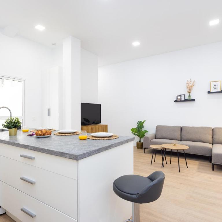 Home2Book Spacious Family Home, Santa Cruz Center - Apartamento de 3 dormitorios - 1