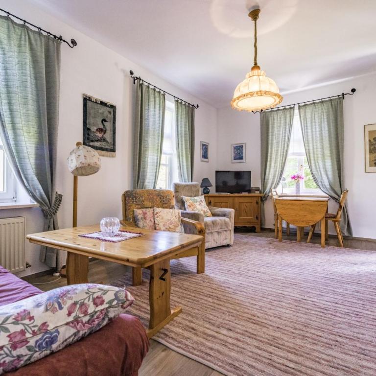 Ferienwohnung Mozartstraße 5a - Apartment mit Balkon - 1