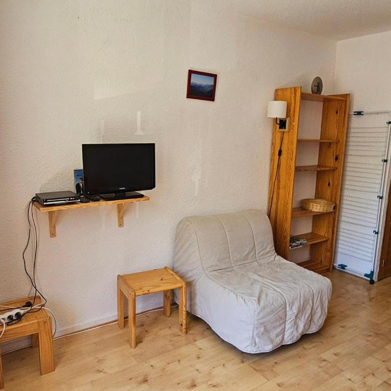 Charmant Studio Cabine 4 Pers, Exposé Sud, Balcon, Piscine, Parking, Proche Pistes et Commerces - FR-1-263-144 - Studio - 3