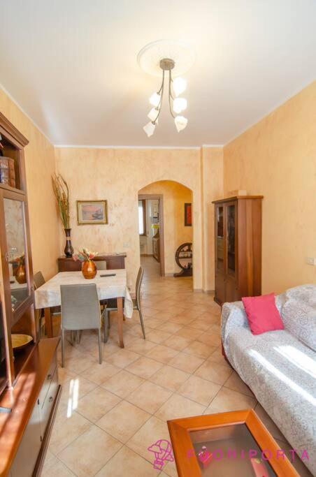 FuoriPorta Affitti Brevi - Emy House - Appartamento con 2 Camere da Letto - 36