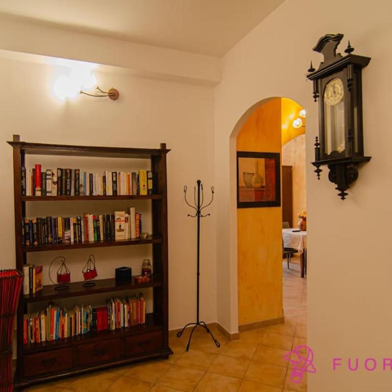 FuoriPorta Affitti Brevi - Emy House - Appartamento con 2 Camere da Letto - 54